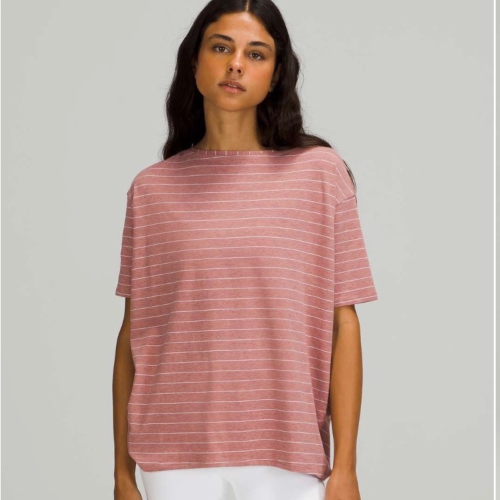 Lululemon back in action shirt- short sleeve Heathered Spiced Chai stripe-